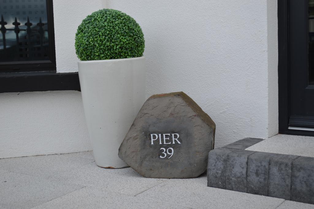 לינה וארוחת בוקר Pier39Portrush Adult Only מראה חיצוני תמונה
